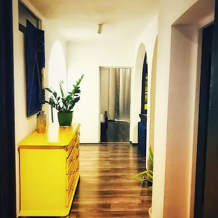 Sada Διαμέρισμα *